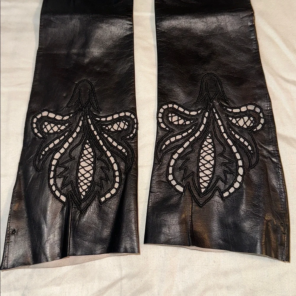 Vintage NWOT Dead Stock‎ Long Black Leather Gloves with Embroidered Design